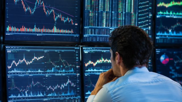 Market Trends: Understanding the Impact of Tech Stock Volatility