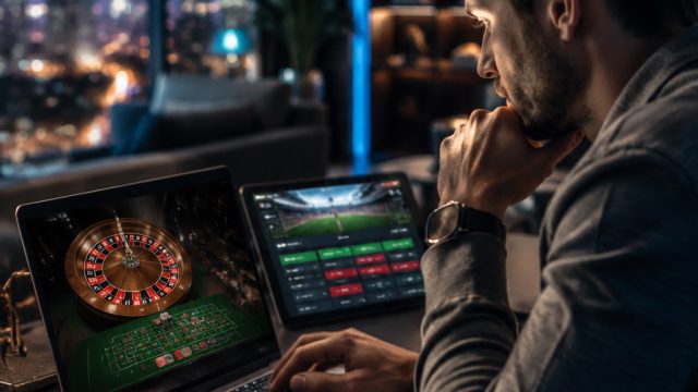 Emerging Trends in Online Gambling: What's Next for Players and Developers